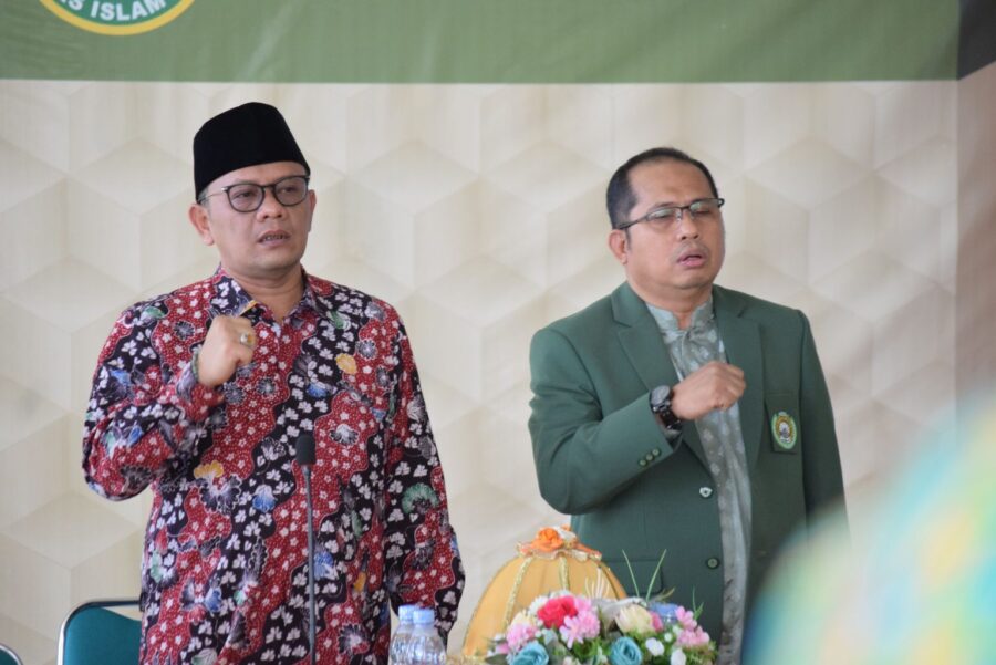 Staf Ahli KemdiktiSaintek RI M Hasan Chabibie Kunjungi UIM