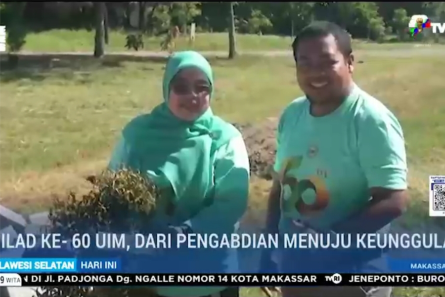 Komitmen Hijaukan Bumi, Fakultas Agama Islam UIM Turut Andil Penanaman Pohon
