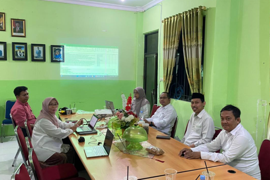Prodi Ekonomi Syariah UIM Lakukan Finalisasi Borang Akreditasi