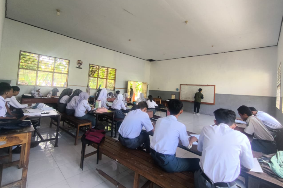 Mahasiswa FAI UIM Laksanakan KKNP di SMKN 4 Gowa