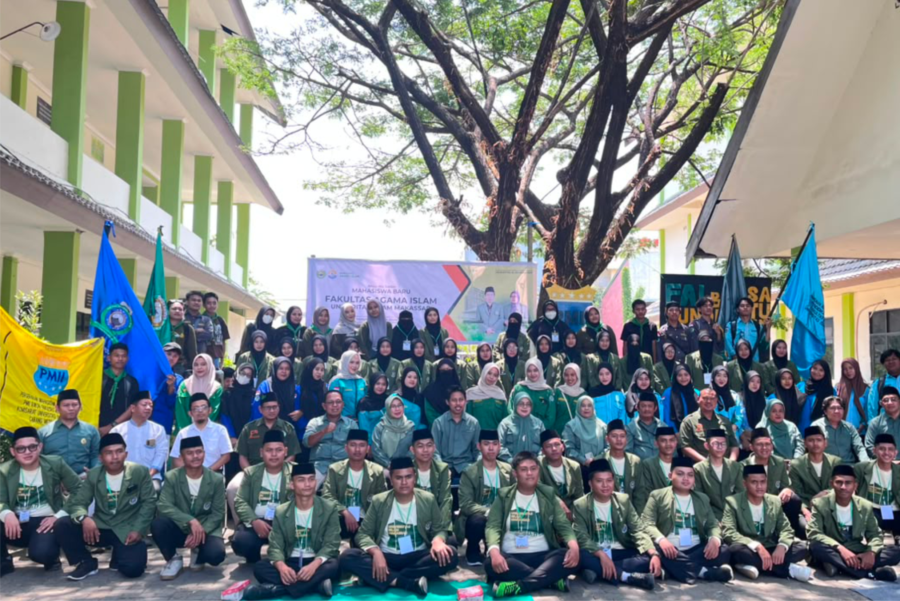 Pengenalan Fakultas, FAI UIM Gelar PKKMB Hari Kedua di Pelataran