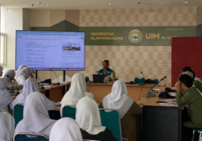 Perkuat Literasi Media, Mahasiswa FAI UIM Belajar Menulis Berita